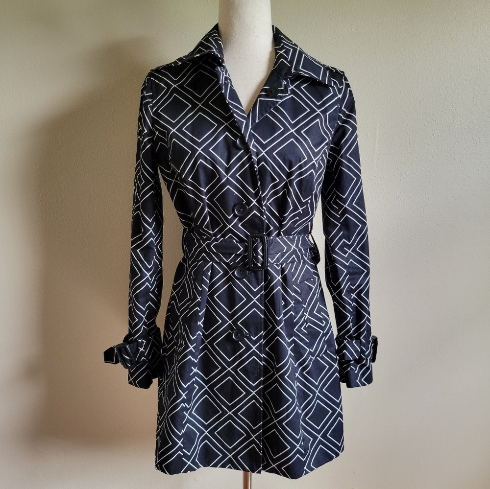 Banana Republic | 2013 Black & White Geometric Print Trench Coat